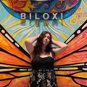 Meet your Posher, Jasmine